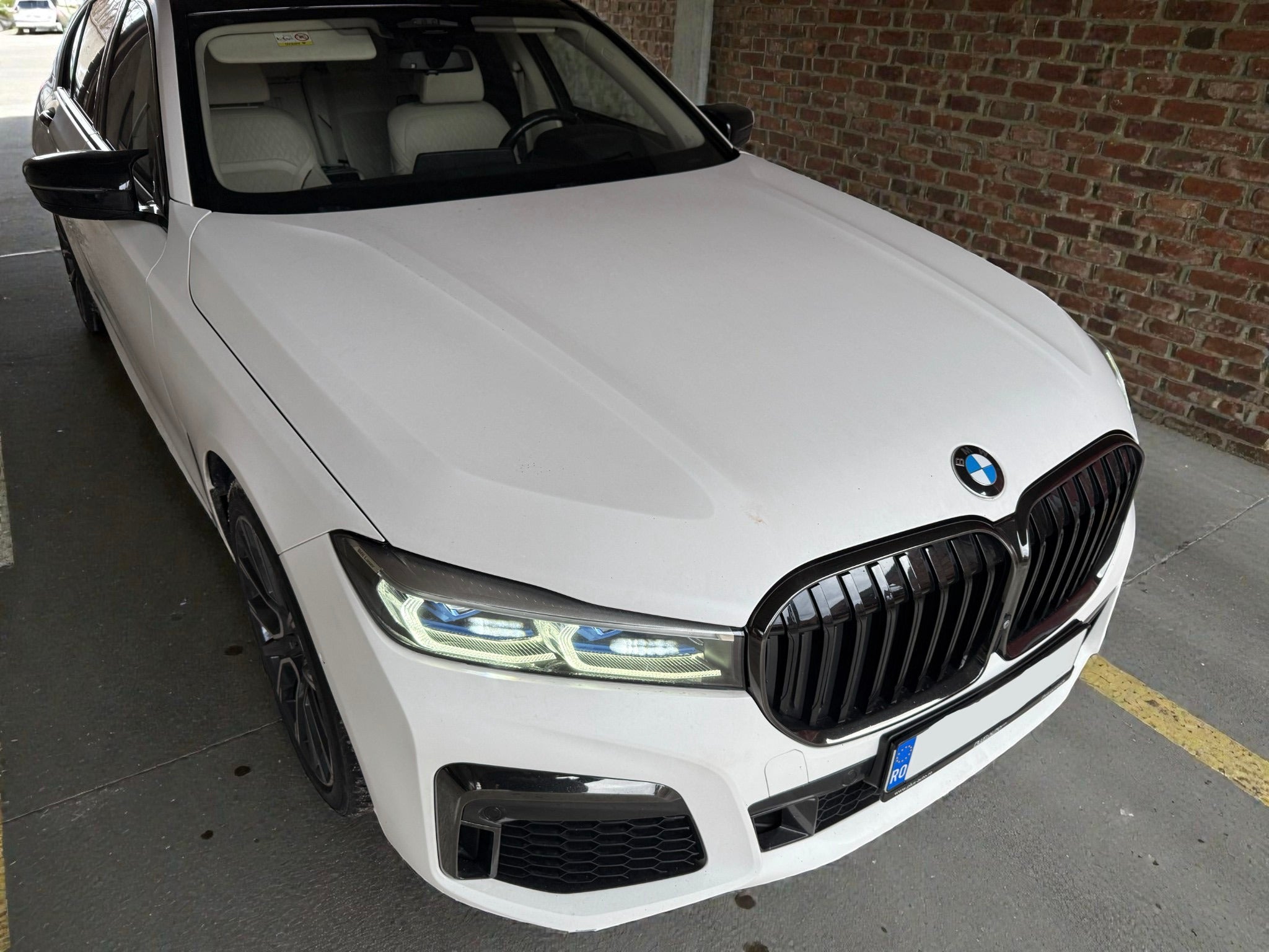 BMW 750xi 2020