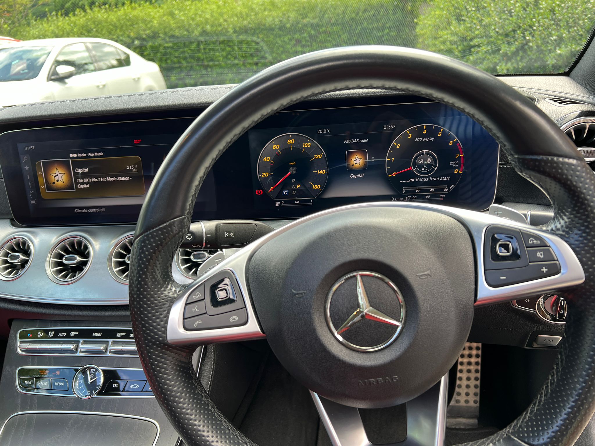 Mercedes-Benz E300 AMG Line Coupe