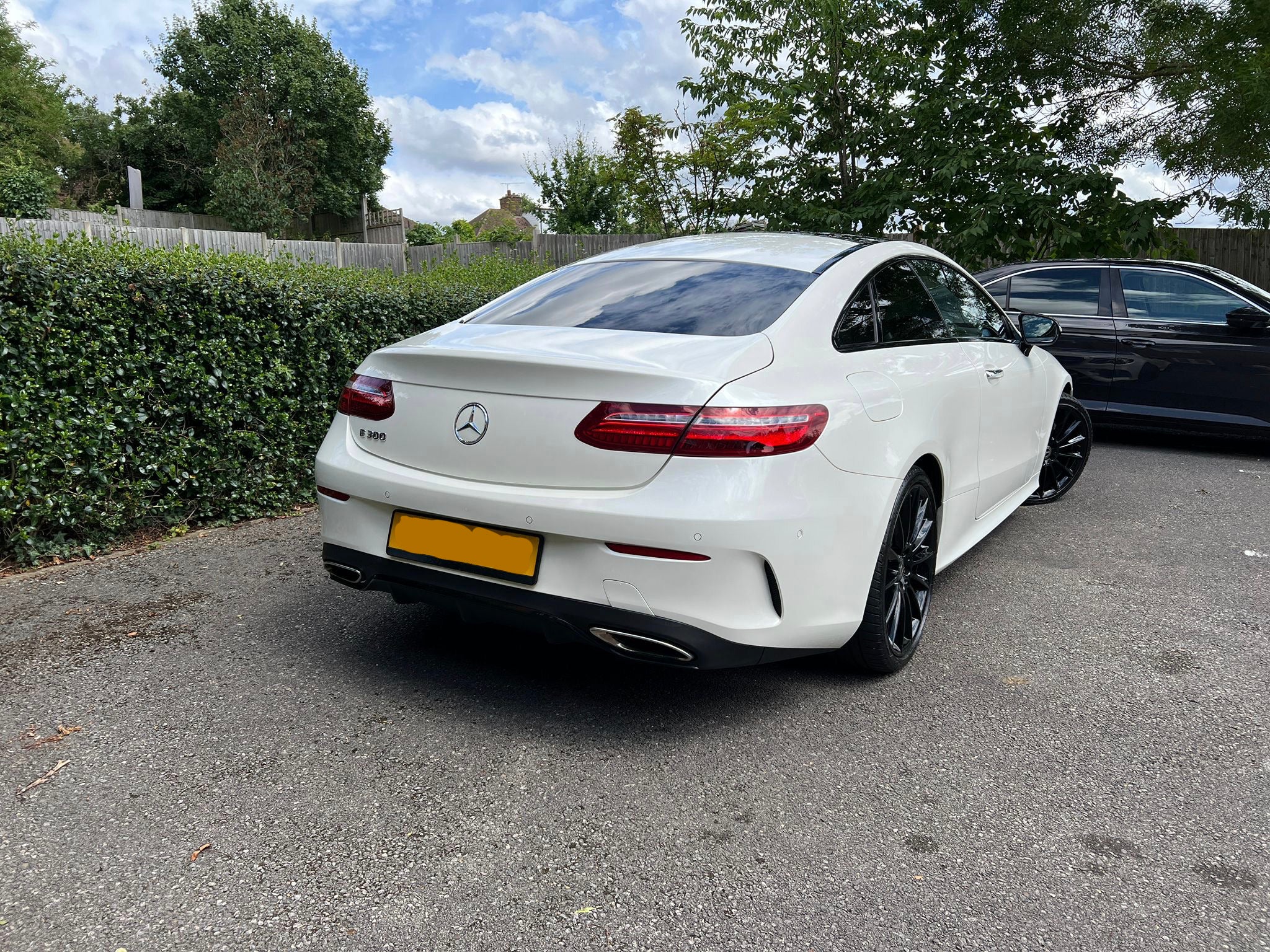 Mercedes-Benz E300 AMG Line Coupe